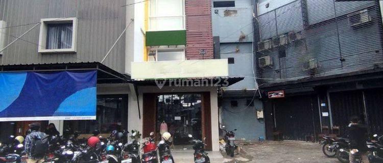 Ruko Strategis Semi Furnished 3 Lt Di Borobudur, Lowokwaru 1