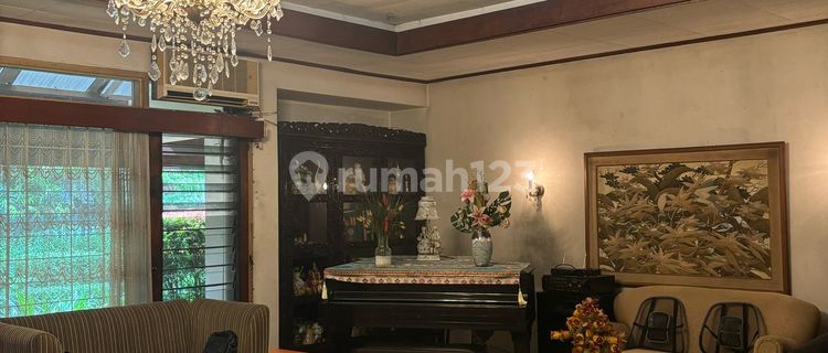 Dijual Rumah Lokasi Premium Siap Huni di Kemang Jakarta Selatan 1