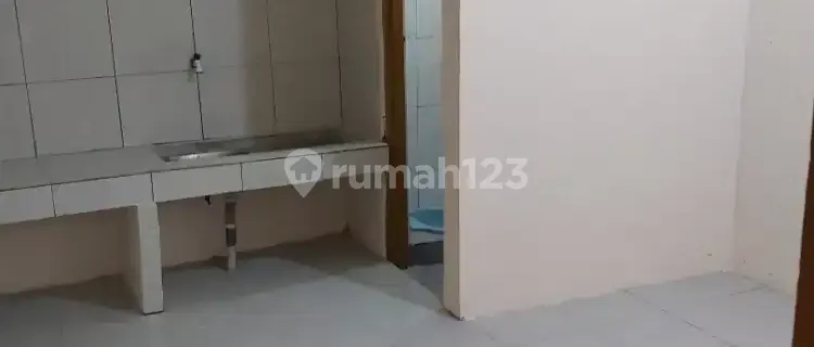 IVAN'S BOARDING HOUSE MENTENG ATAS 1