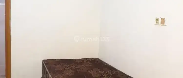 Disewakan Kamar Kos di Jalan Kemuning Raya Utan Kayu 1