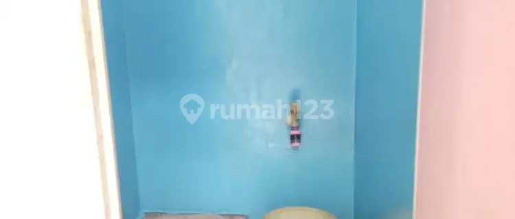 accept boarding near Kalibata City and Pasar Minggu Station 1