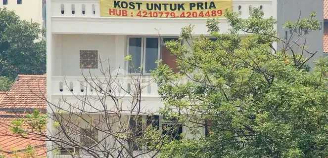 Employee/Student Boarding House, complete facilities in Cempaka Pth - Central Jakarta 1