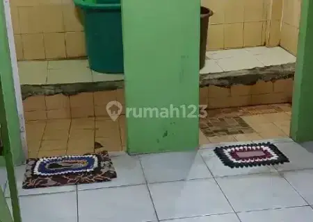 Kost umsu jalan kaki 50 meter 1