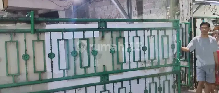 Cheap Boarding House in Kembangan under 1 million 1