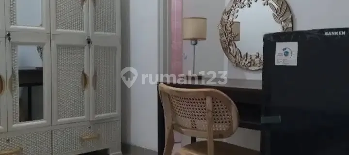 Princess Boarding House  
Sulthanah Comfortable  
Friendly Safe  
Trustworthy Peaceful  
Affordable in ANDARA 1