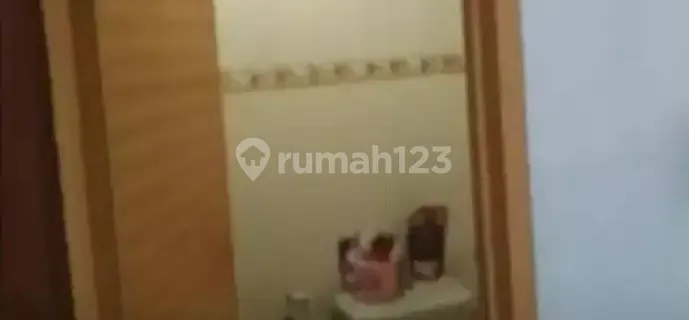 Women-only boarding house 1
