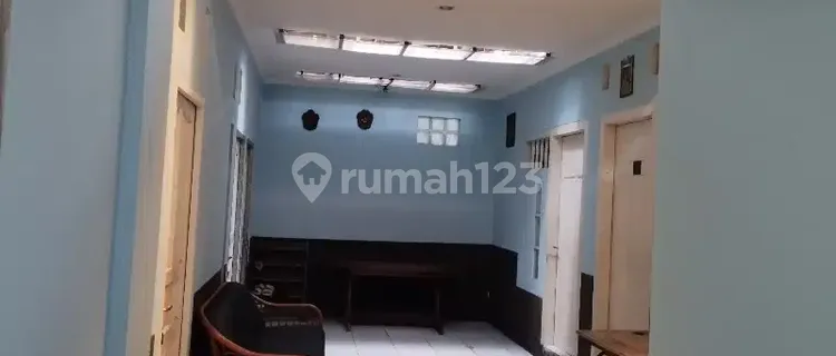 cheap boarding house for muslim girls in front of PGC cililitan, East Jakarta 1