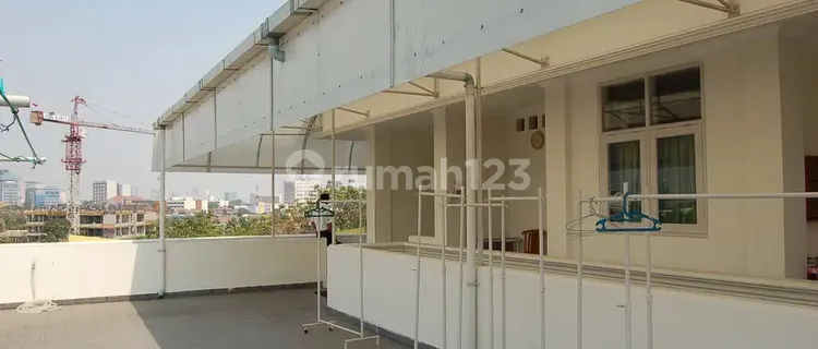 Employee/Student Boarding House - complete facilities - on Jl Pramuka - Central Jakarta 1