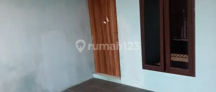 Kostan / room rental (with en-suite bathroom) 1