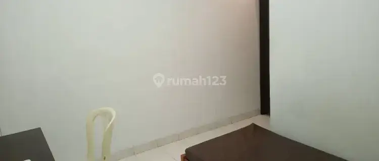 Kost Putra Purisari Babarsari Seturan dekat Atma Jaya, UPN 1