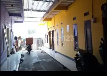 Rented for 600/month, toilet outside. 1