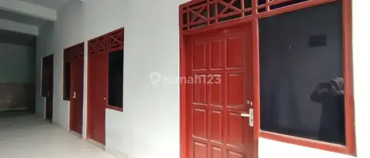 Kost Putri Suta 54 Argomulyo, Salatiga 1