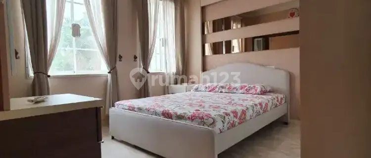 EXCLUSIVE BOARDING HOUSE FOR WOMEN KELAPA GADING 1