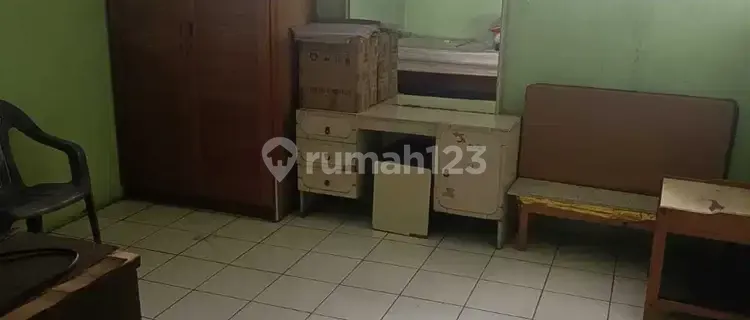 Accepting boarders near Nagrak, Sangiang, Kotabumi, Pintu Air area. 1