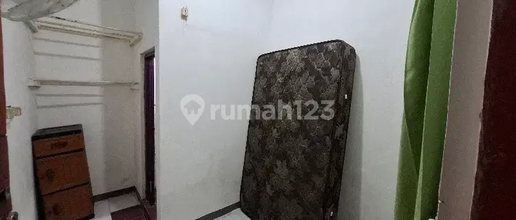 House for Rent, Boarding House in a Strategic Location, West Jakarta. 1