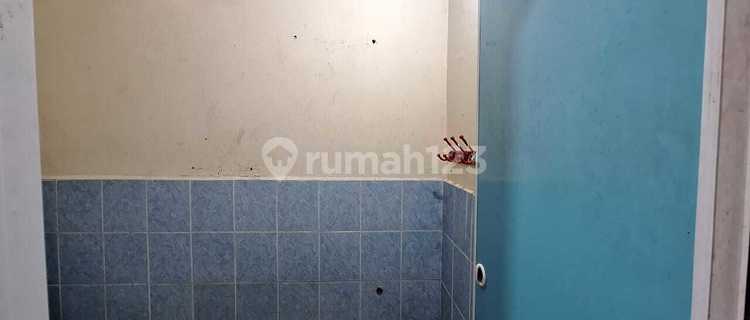 For Rent: Comfortable and Strategic Rented House in West Jakarta 1