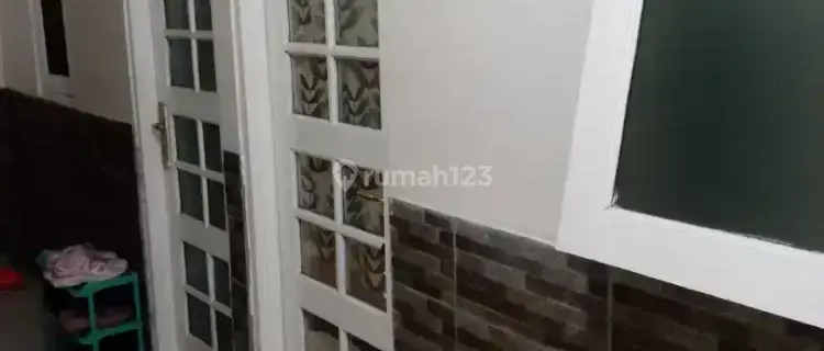 Kost wanita daerah bintaro - ciputat 1