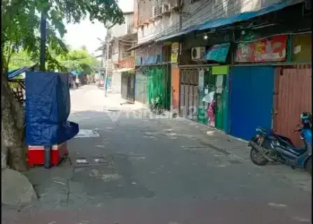 kos kontrakan /kamar kos pinggir jalan 1