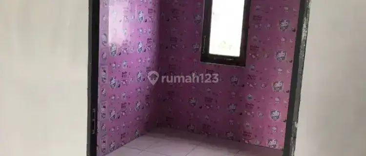 Terima kost khusus putri 1