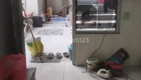 Kontrakan/ kost perkamar ( kosongan.) 1