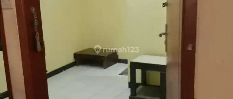 Di kontrakan kamar kost,tempat aman dan nyaman 1