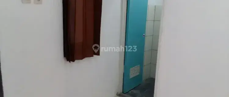 Kosan Murah Bangunan Masih Baru AC 1.1 jt Non AC 750 Rb 1