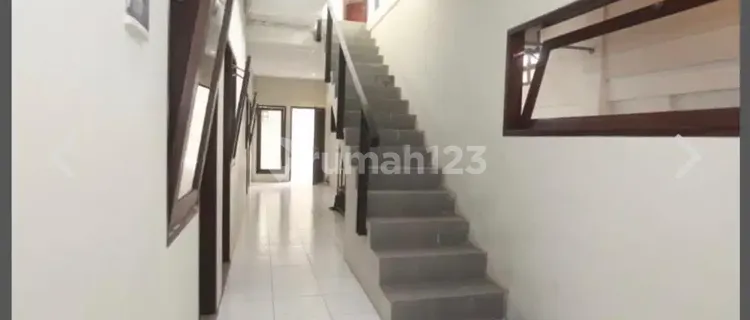 Men's boarding house Gubeng Kertajaya near Unair 1