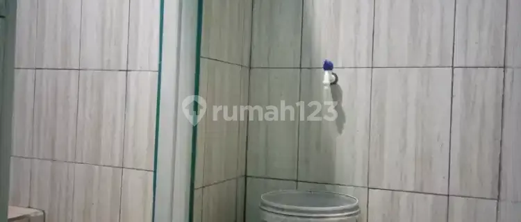 Kost or 4-Room Partitioned Rental around Cibinong, Cilodong, Depok 1