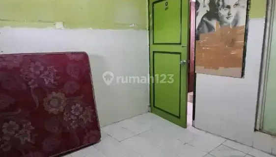 Kost Putra / Pekerja 1