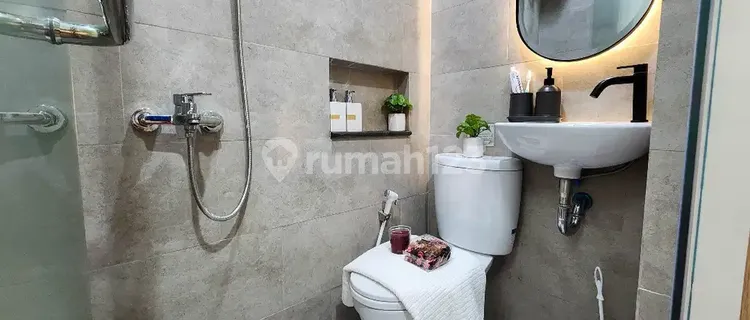 Hayam Wuruk Suites Co-Living - Co-living Apartments in Green Central City 1