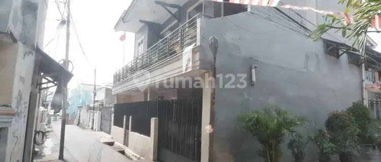 Comfortable Boarding House at Jl Cempaka Putih Barat XIX No. 70, Cempaka Putih, Central Jakarta 1