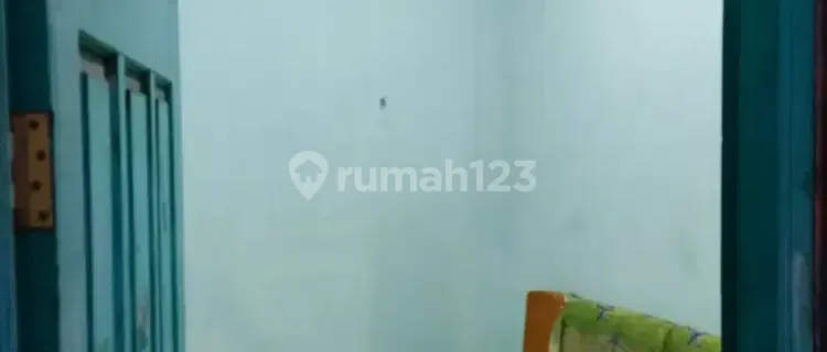 Boarding houses and rentals starting from Rp550,000 - 1 million Weekly and Monthly 1