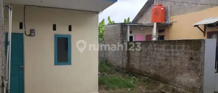 RENTALS IN DEPOK (EN-SUITE BATHROOM) 1