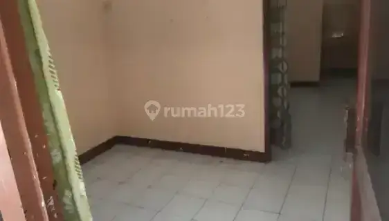 Kontrakan MERUYA ILIR kosong 3 petak, ada 2 pintu, WIFI, JAKARTA BARAT 1