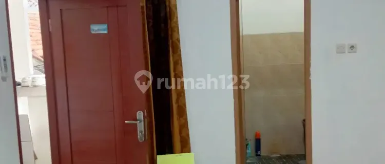 Affordable Boarding Houses/Rentals in Strategic Location, Pulomas Kayu Putih, East Jakarta 1