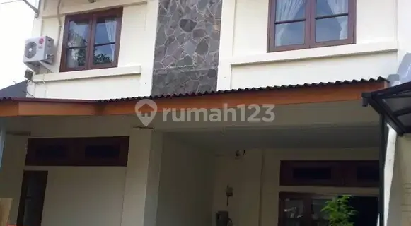 Guesthouse Kost Omah Tentrem Pasar Minggu, near Simatupang 1