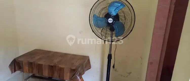 Women's Boarding House 1