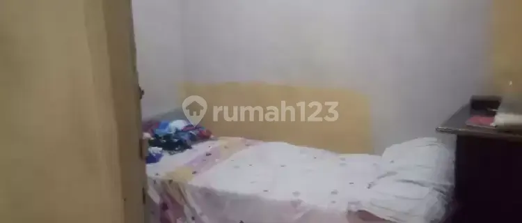 Empty boarding house, only 1 room, 600k/month, exclusive for singles only. 1