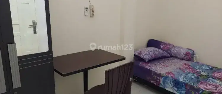 Kost Putra free wifi di jln raya mulyosari 1