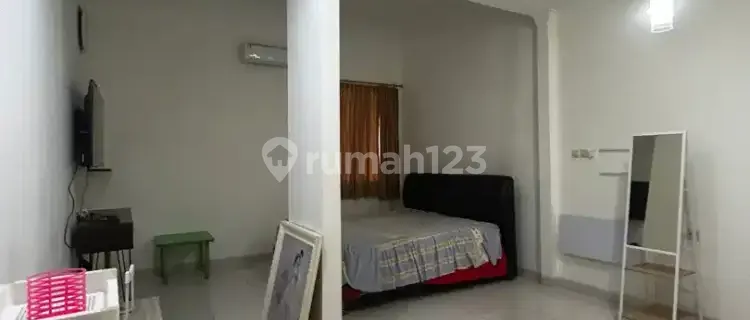 Weekly Homestay/Kalideres 1