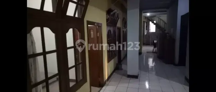Ciumbuleuit boarding house near Unpar, ITB, and Unikom. 1