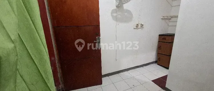 Safe and Comfortable Boarding House in a Strategic Location 1