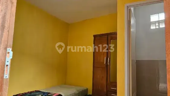 Boarding House (Female/Employees) Mrs. Eva 1