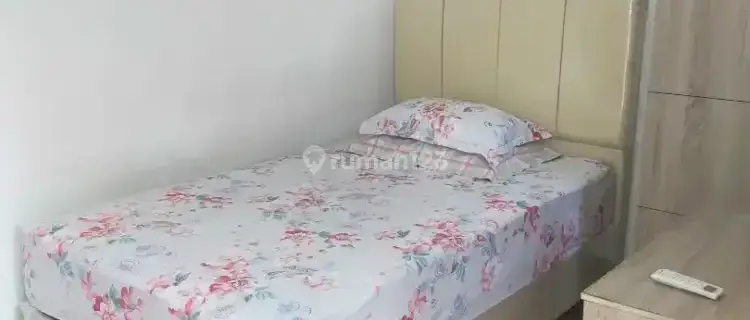 Kost Pria dengan AC dan Kamar Mandi Dalam 1