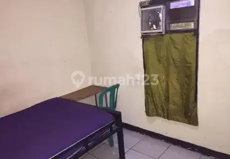 Men's Boarding Near Busway Stop Rp 590k/mo 1