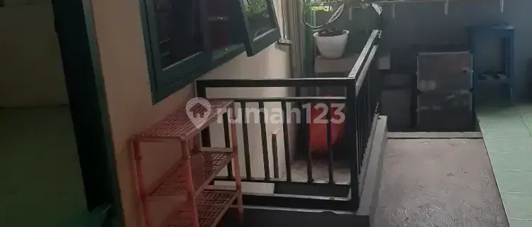 BOARDING HOUSE BEHIND PEJATEN VILLAGE MALL 1