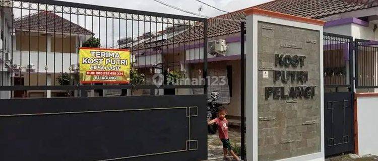 Kost Putri Exclusive Pelangi 1