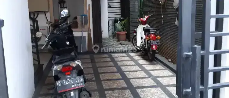 KOST DI MENTENG JAKARTA PUSAT MURAH DAN NYAMAN 1