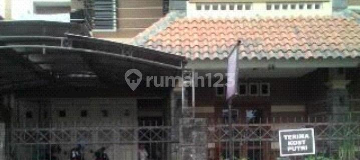 Hilda Women's Boarding House 1