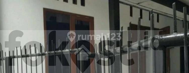 Mrs. Henny's Boarding House Bandung Wetan 1